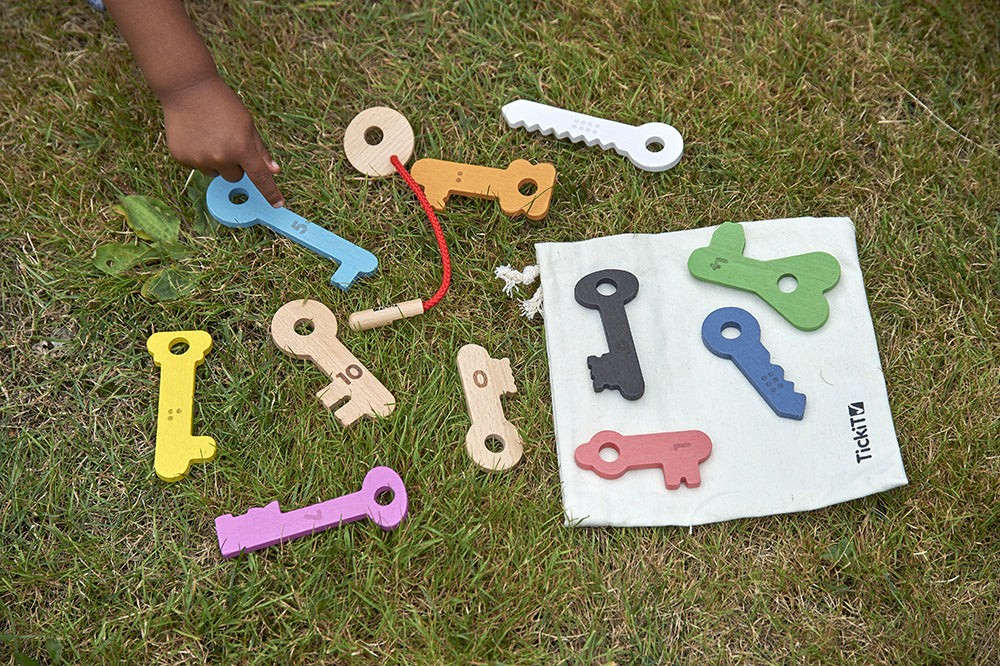 Rainbow Wooden Keys - 11pk