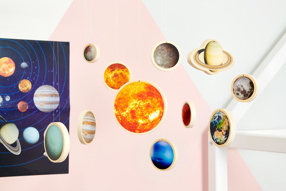 Wooden Solar System Discs -11pk