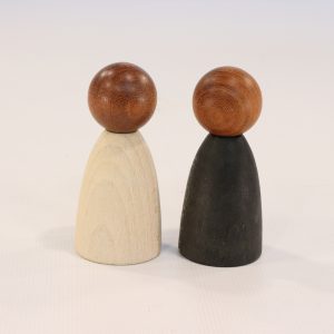 Grapat Nins Adult Dark Wood