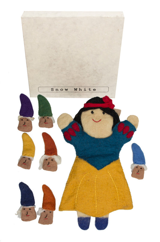 Papoose Snow White & 7 dwarfs