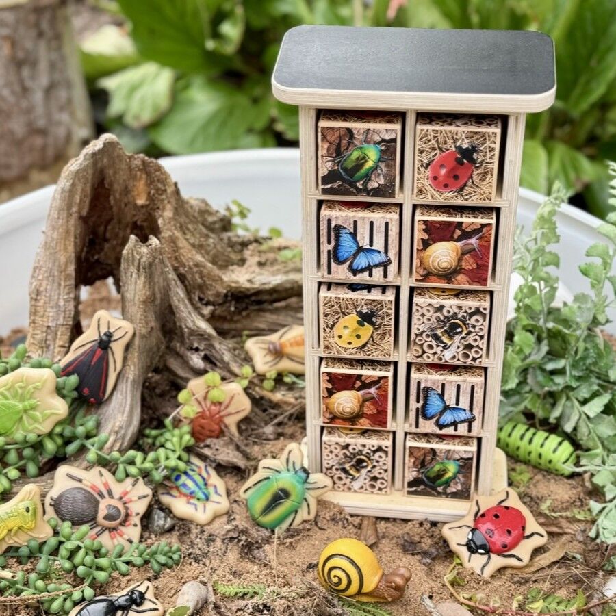 Bug Hotel 10-Frame
