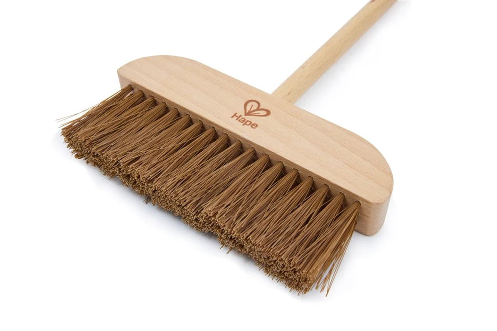 Hape-Yard Broom