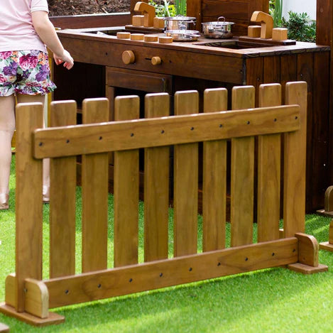 Outdoor Wooden Partition Fence (Long)