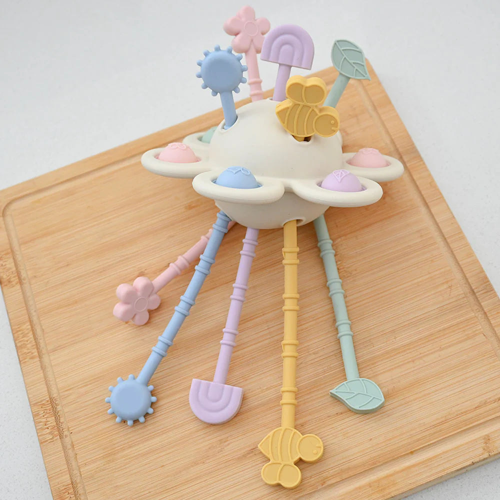 Imagine That Pull and Play Zippy Sensory Toy Flower (Due End July)