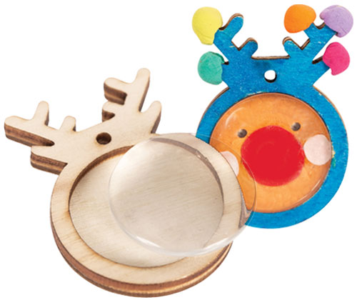 Wooden Reindeer Pendants with Cabochon 10s